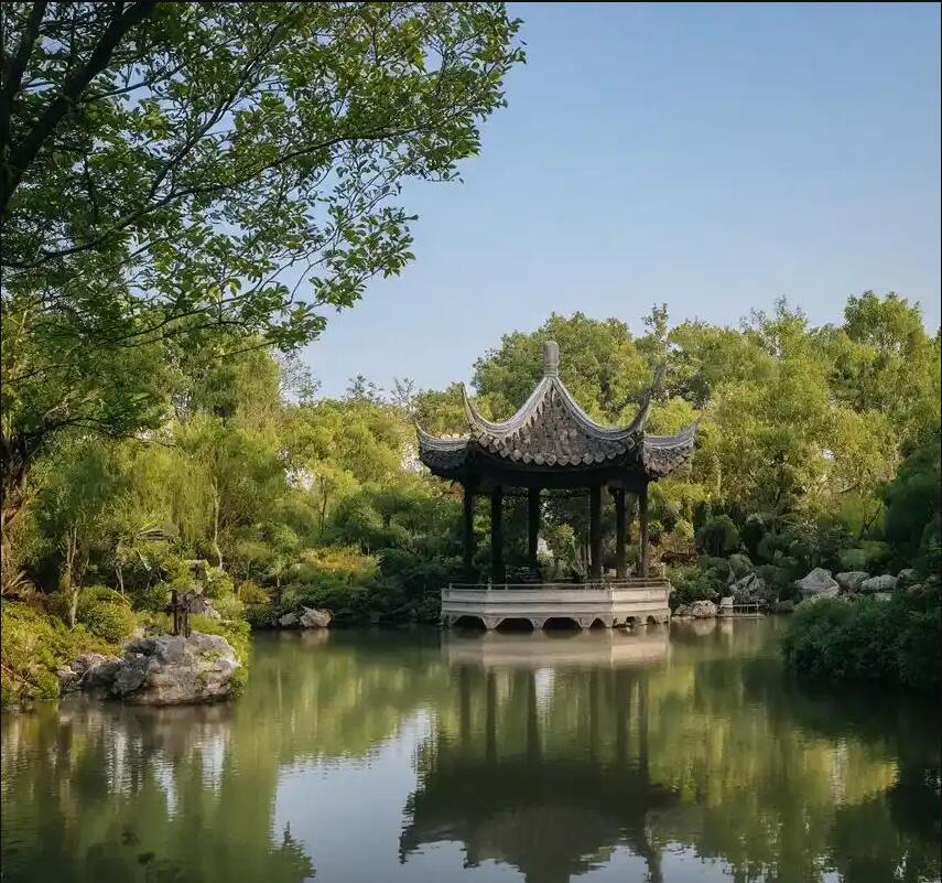 同江问雁餐饮有限公司